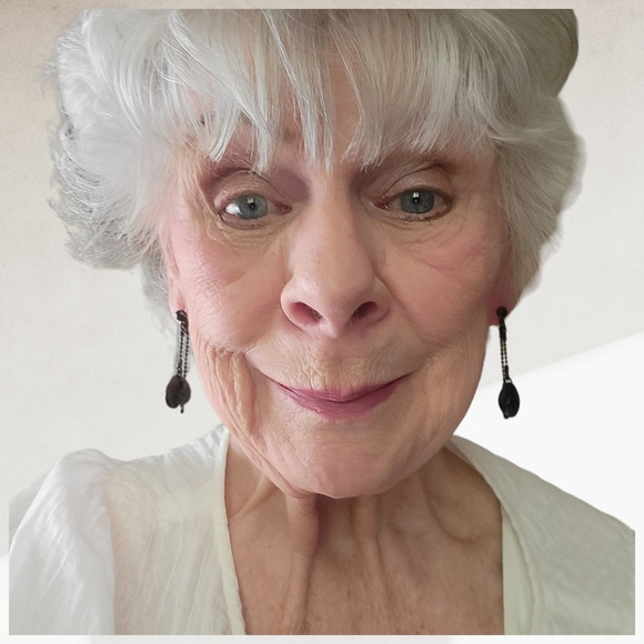 FOLLI FOLLIE| BLACK ENAMEL DANGLE EARRINGS W/ RHINESTONE DROPS - Picture 8 of 11